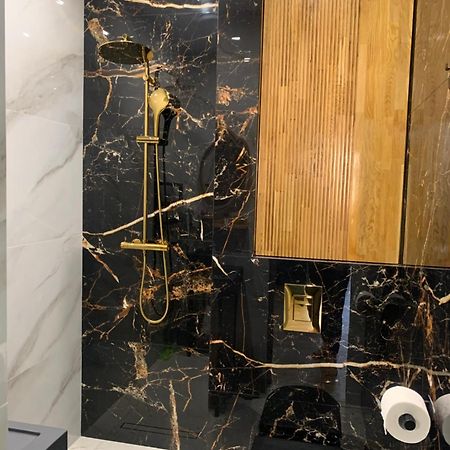 Апартаменти Dream Space Khmelʼnytsʼkyy Eksteriør billede